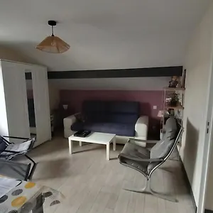 Chez Pyriecat A Appartement